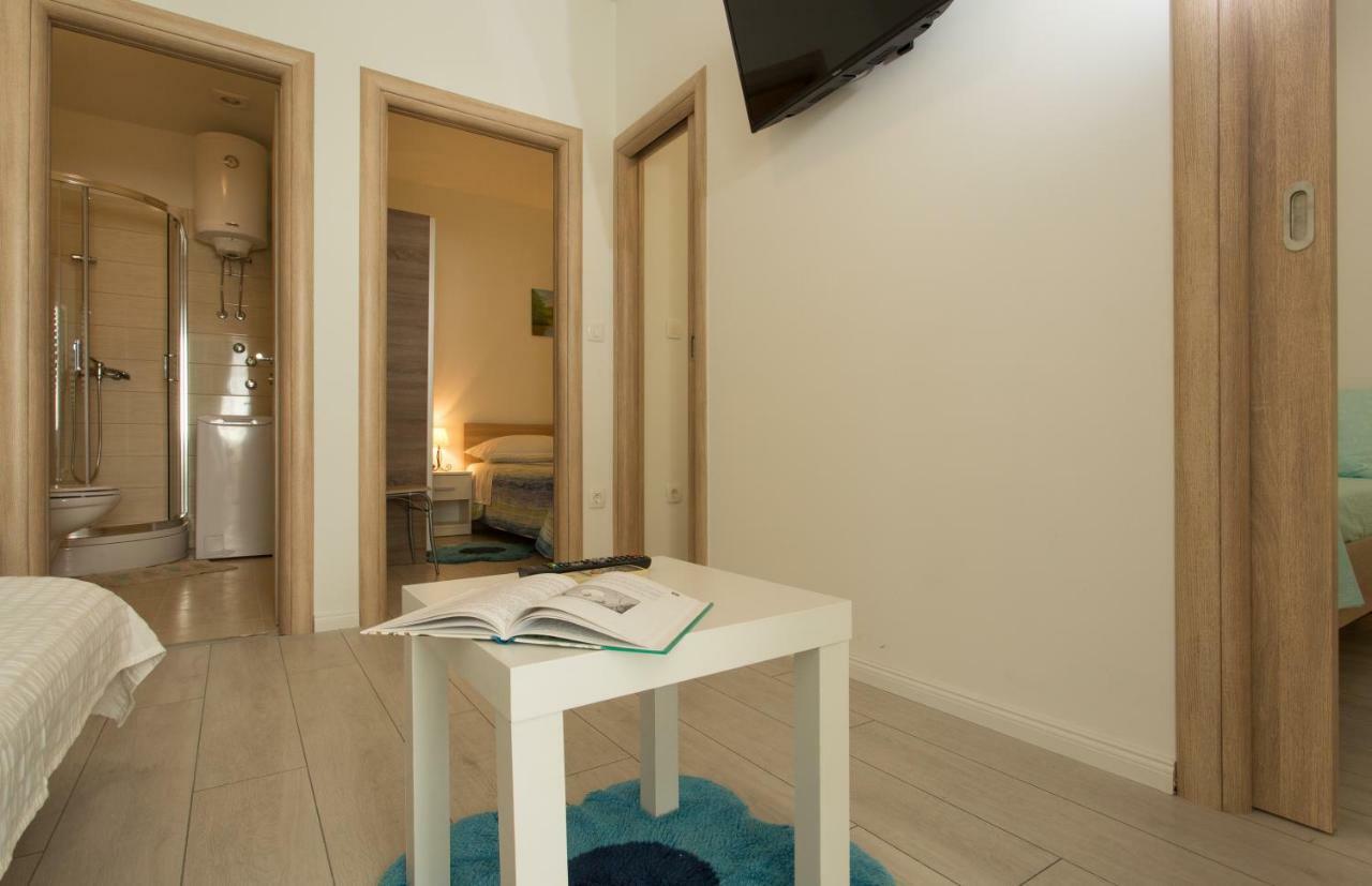 Apartments Kampanel Kastela Exterior photo